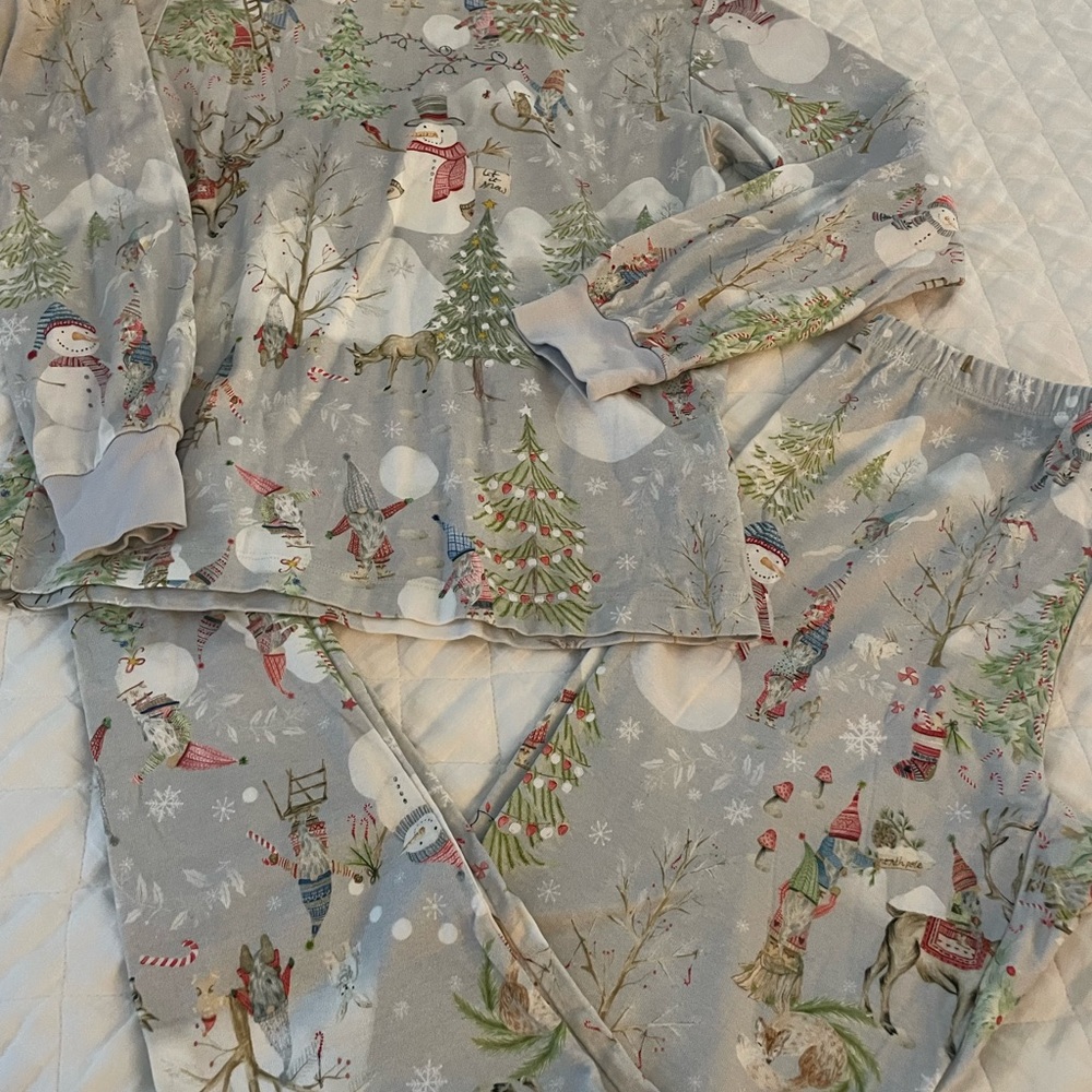 Pottery Barn Festive Snowman Pajama Set - Gray and Red